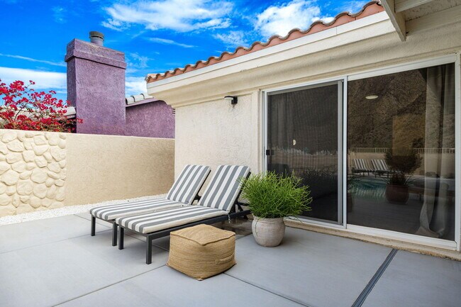 Building Photo - 53680 Avenida Montezuma