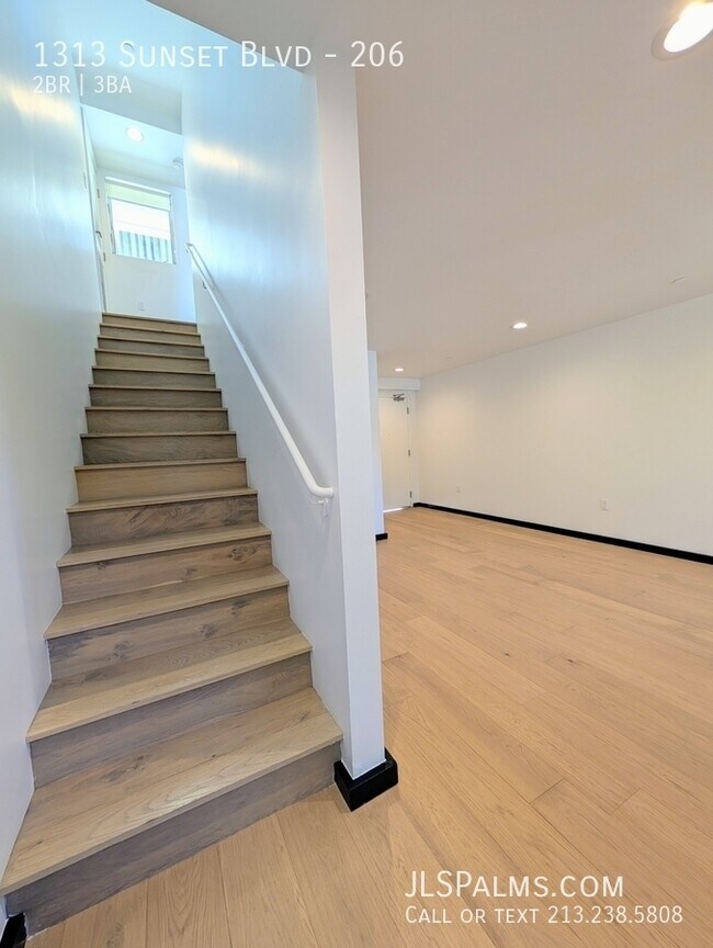 Building Photo - 1313 Sunset Blvd