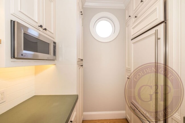 Building Photo - Noe Valley - 2 BR, 1 BA Condo 1,067 Sq. Ft. - 3D Virtual Tour, Parking