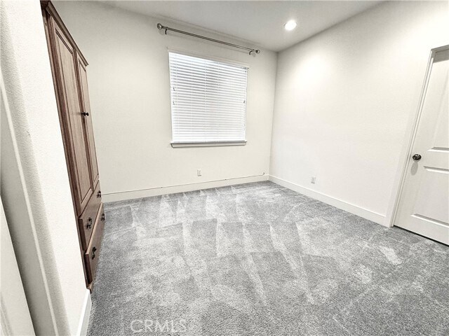 Building Photo - 920 Spadra Ave