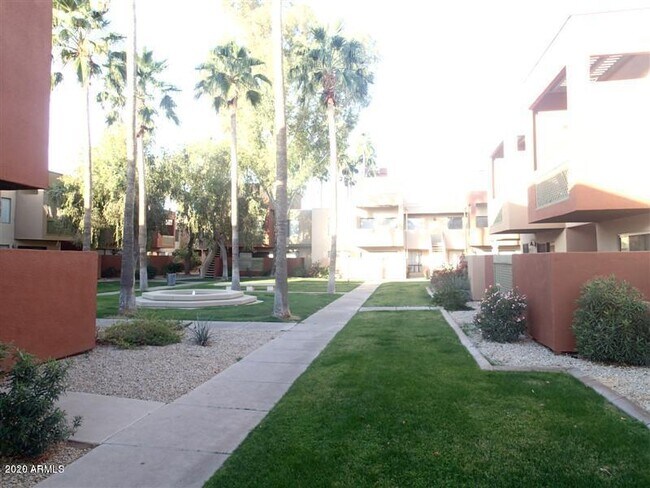 Building Photo - 3600 Hayden Rd