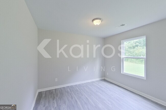 Building Photo - 207 Hawthorn Trail