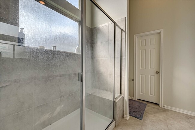 Building Photo - 5027 Green Gate Trl