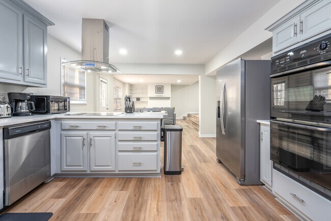 Building Photo - 12225 Chicamauga Trail SE