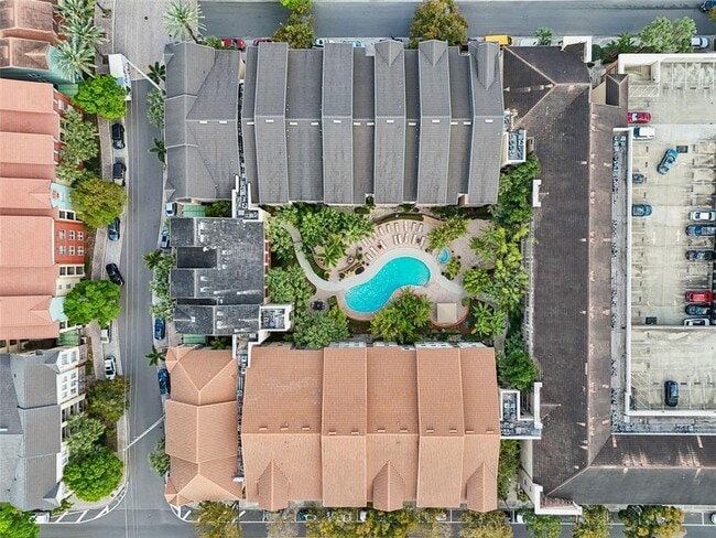 Building Photo - 501 S Moody Ave