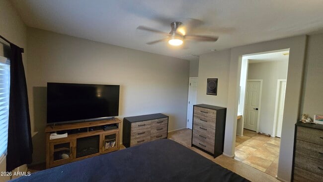 Building Photo - 4523 W Rolling Rock Dr