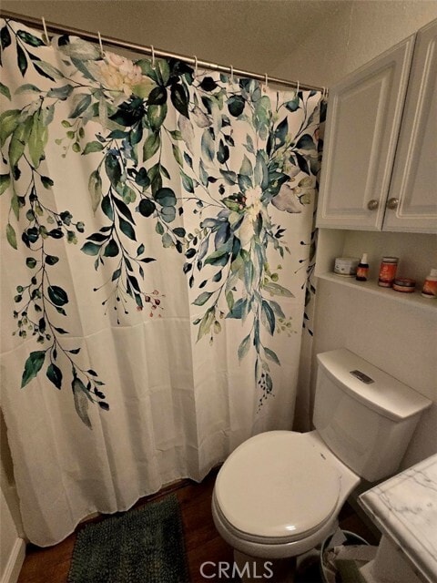 Building Photo - 565 Lori Dr