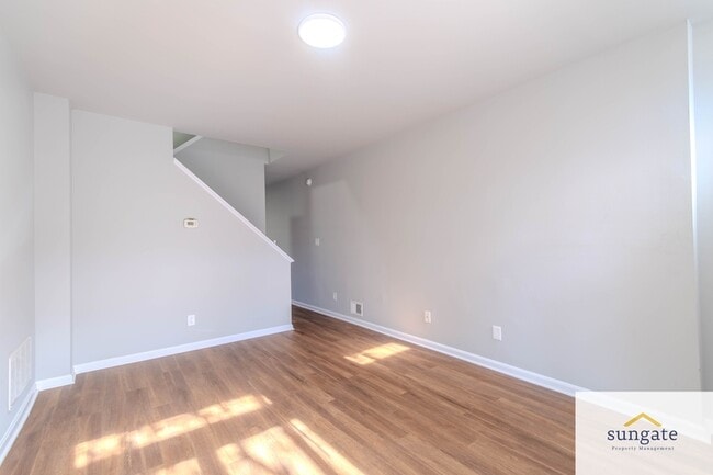 Building Photo - 2314 Jefferson St