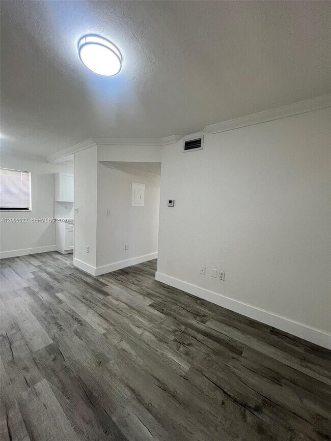 Building Photo - 5935 W 26th Ave