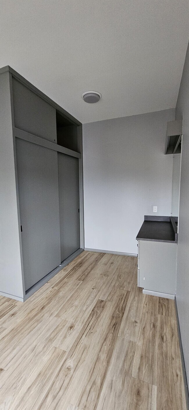 Building Photo - 2826 Rucker Ave