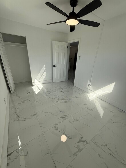 Building Photo - 1225 NW 2nd St