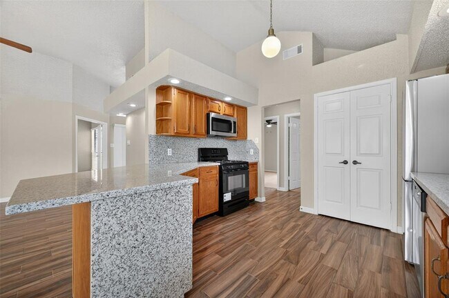 Building Photo - 1503 Quail Trace Dr