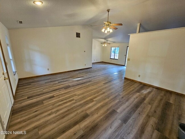 Building Photo - 3643 S Cheryl Dr