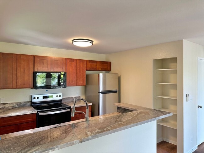 Building Photo - 7 Koiula Ln