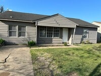Building Photo - Great 3 Bedroom Single Family in Angleton