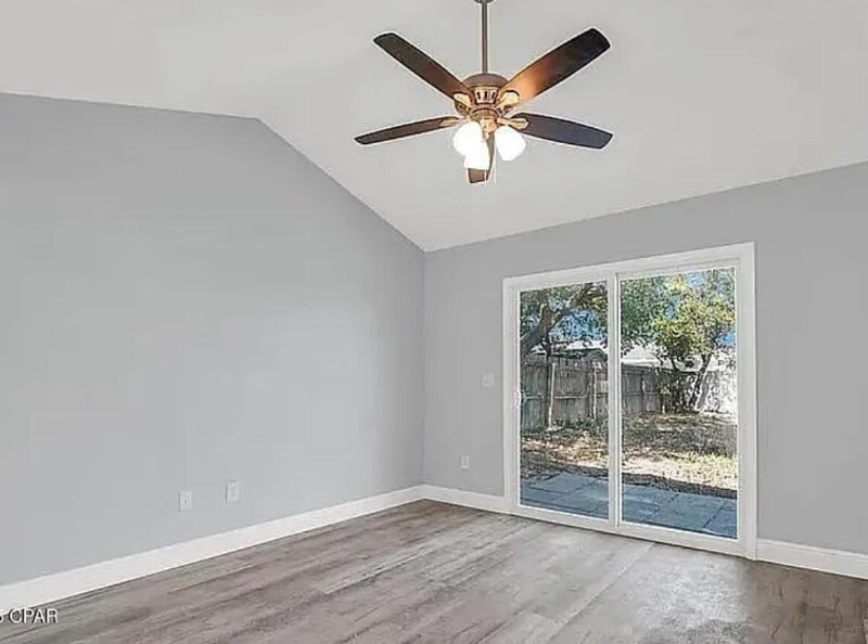 Building Photo - 104 Oleander Cir