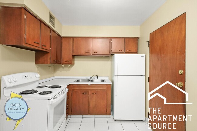 Primary Photo - 1213 34th Ave