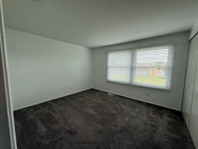 Building Photo - 1779 Queensbury Cir