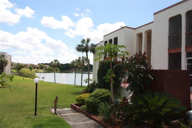 Building Photo - 522 Orange Dr