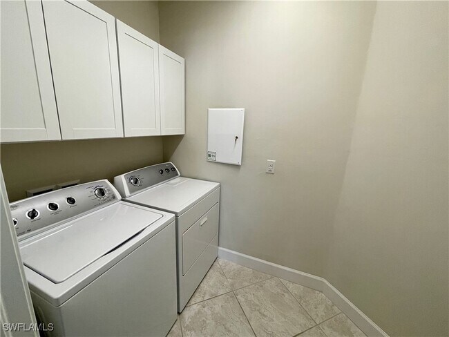 Building Photo - 13611 Villa Di Preserve Ln