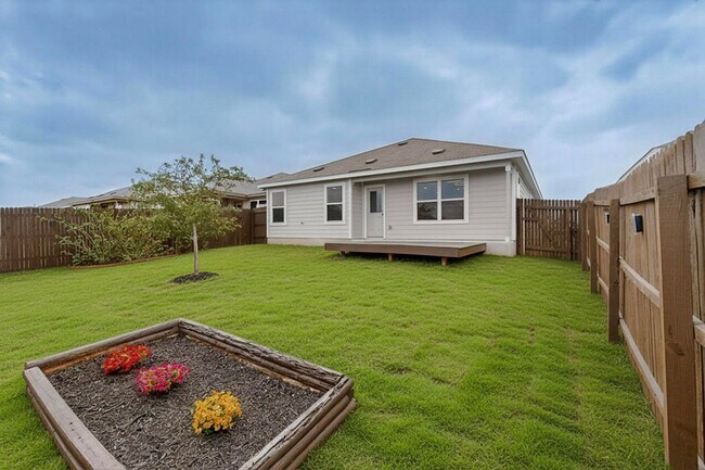 Building Photo - 6806 Bale Ridge