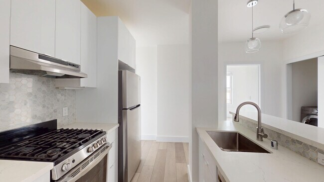 Building Photo - 1408 California St