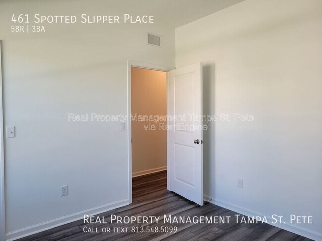 Building Photo - 461 Spotted Slipper Pl