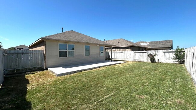 Building Photo - 20910 Azelea Field St