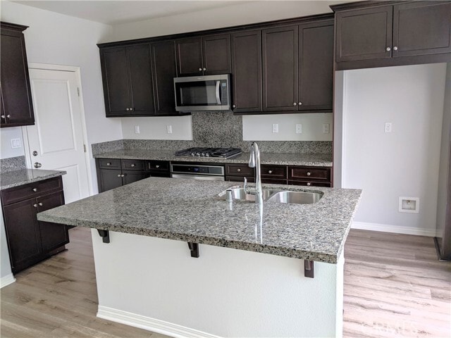 Building Photo - 6338 Creekstone Way