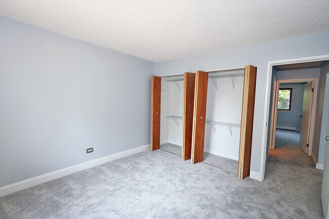 Building Photo - 109 Boardwalk St
