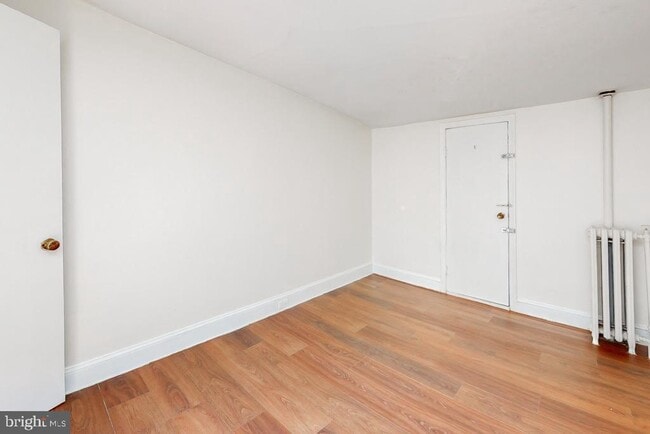 Building Photo - 929 N Calvert St