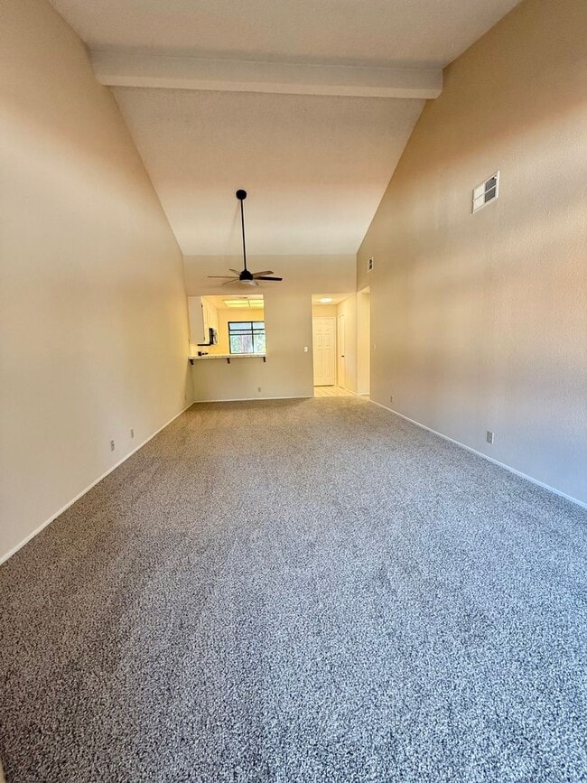Building Photo - 2BD/2BA Condo in Gated Community | Private Balcony | Updated Interior - Santa Clara
