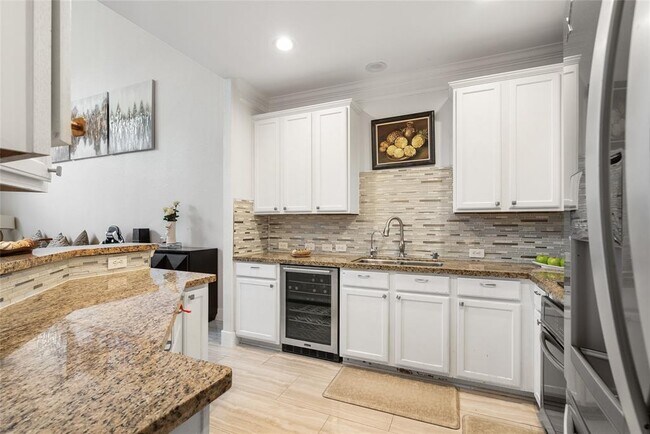 Building Photo - 1247 Glenwood Canyon Ln