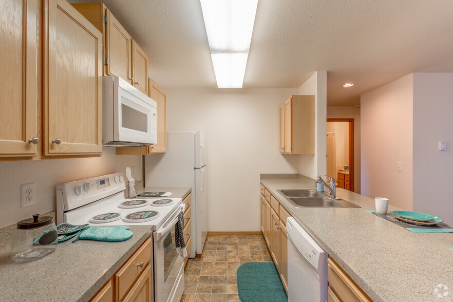 Trails End 1851 Legends Pky Coeur d'Alene ID 83815 Apartment Finder