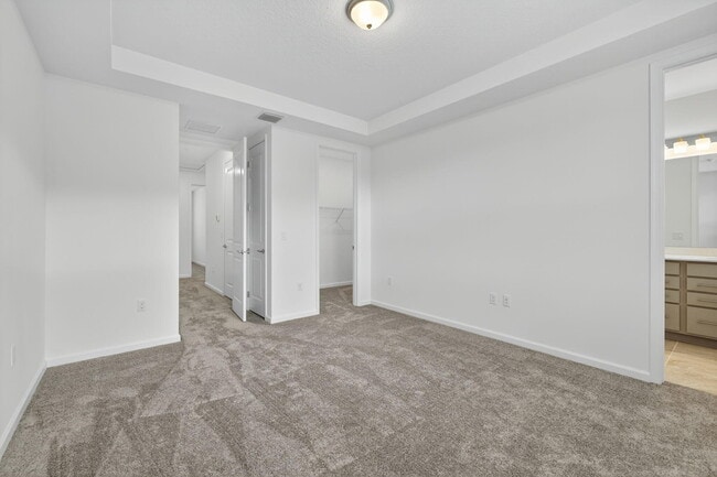 Building Photo - 2880 SE Federal Hwy