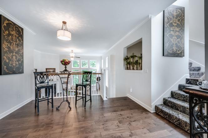 Building Photo - 320 Old Hickory Blvd