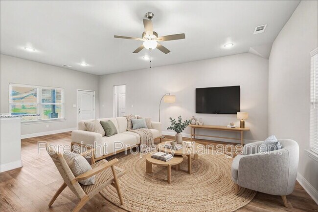 Building Photo - 2902 Orchid Dr