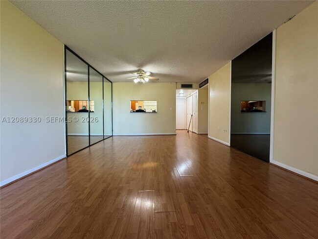 Building Photo - 10855 SW 112th St