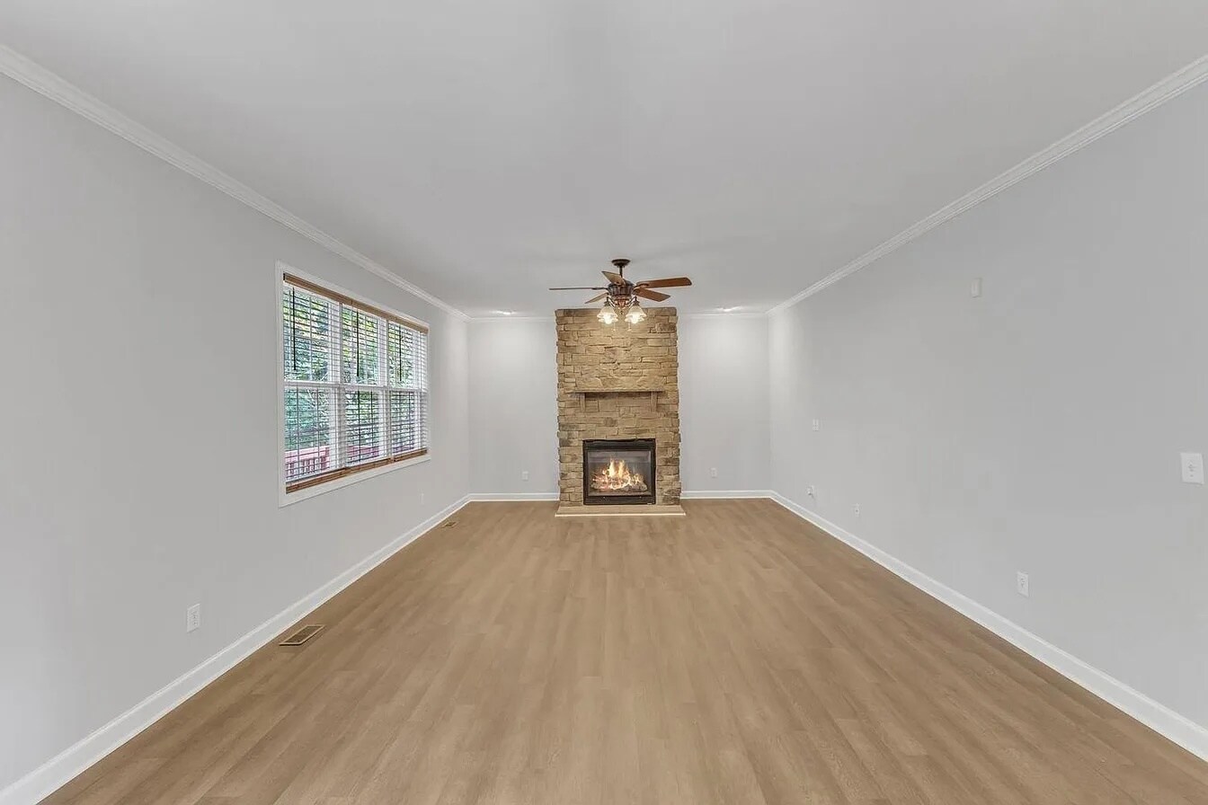 Building Photo - 9301 Perini Ct