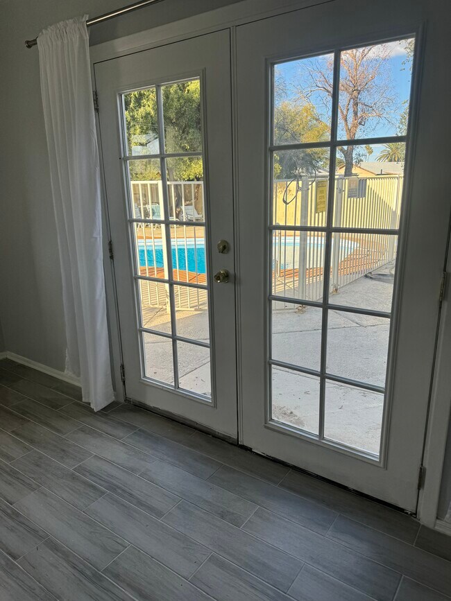 Building Photo - 3744 W Kariba Dr