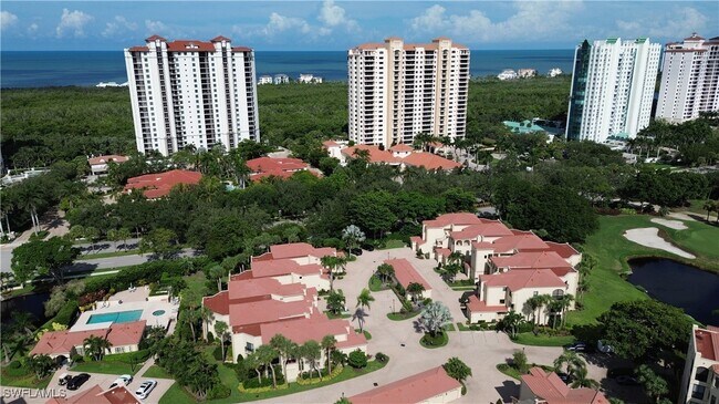 Building Photo - 7048 Pelican Bay Blvd
