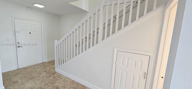 Building Photo - 3745 NE 171 St