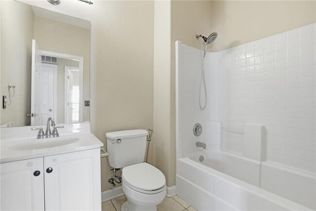 Building Photo - 4-Bedroom Home in Wild Heron with Front Porch and Fenced Yard