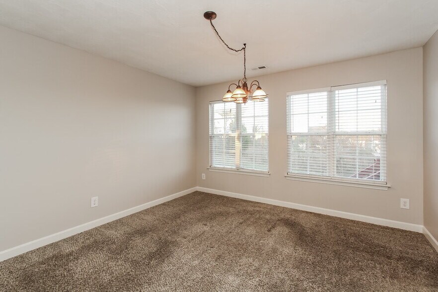 Building Photo - 11325 Alvanley Hills Ct