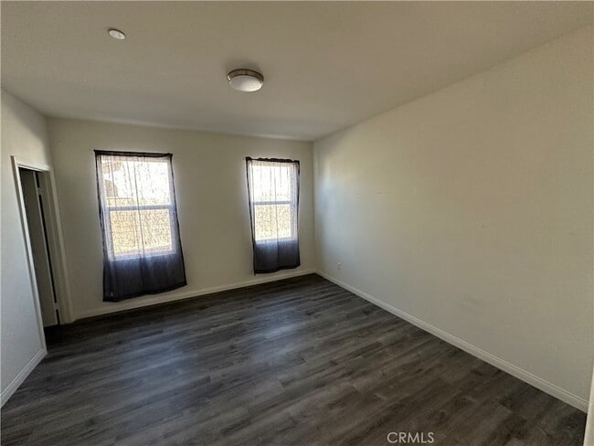 Building Photo - 15176 Sheridan Ct