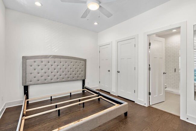 Building Photo - Edgehill Villages Townhomes