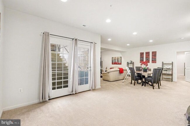 Building Photo - 13773 Night Sky Dr