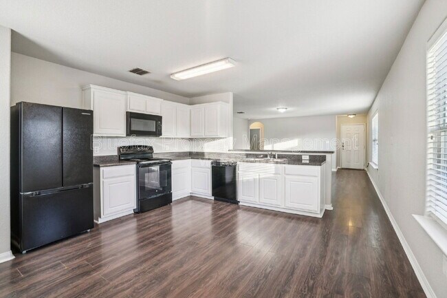 Building Photo - 11454 Country Canyon