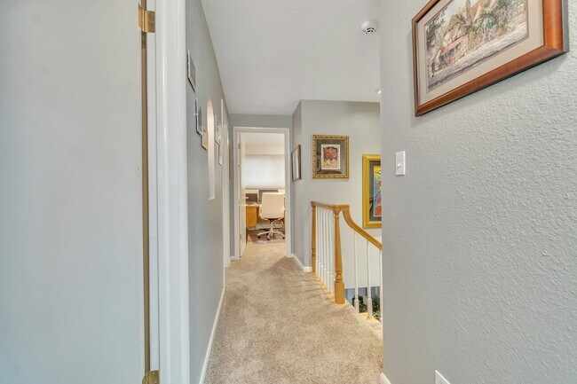 Building Photo - 10240 Potomac St