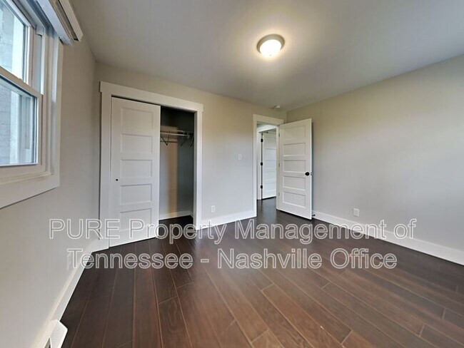 Building Photo - 510 Spring Ln